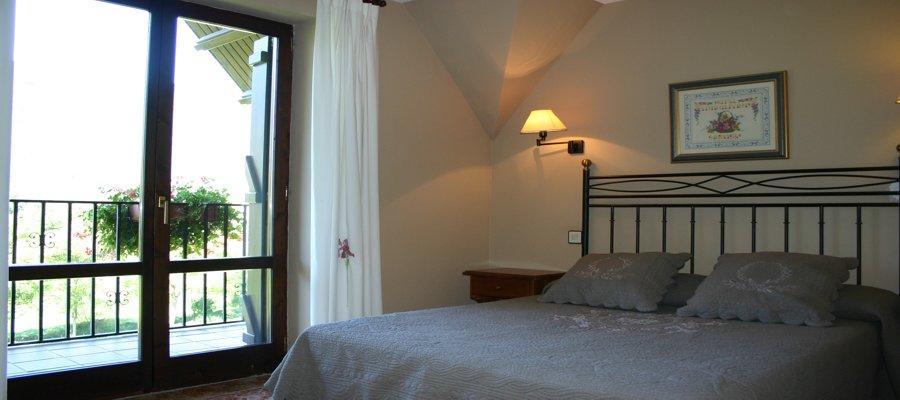 Hotel Vina Olivan Sarvisé Eksteriør billede